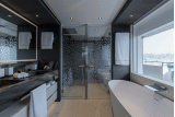 Majesty 175